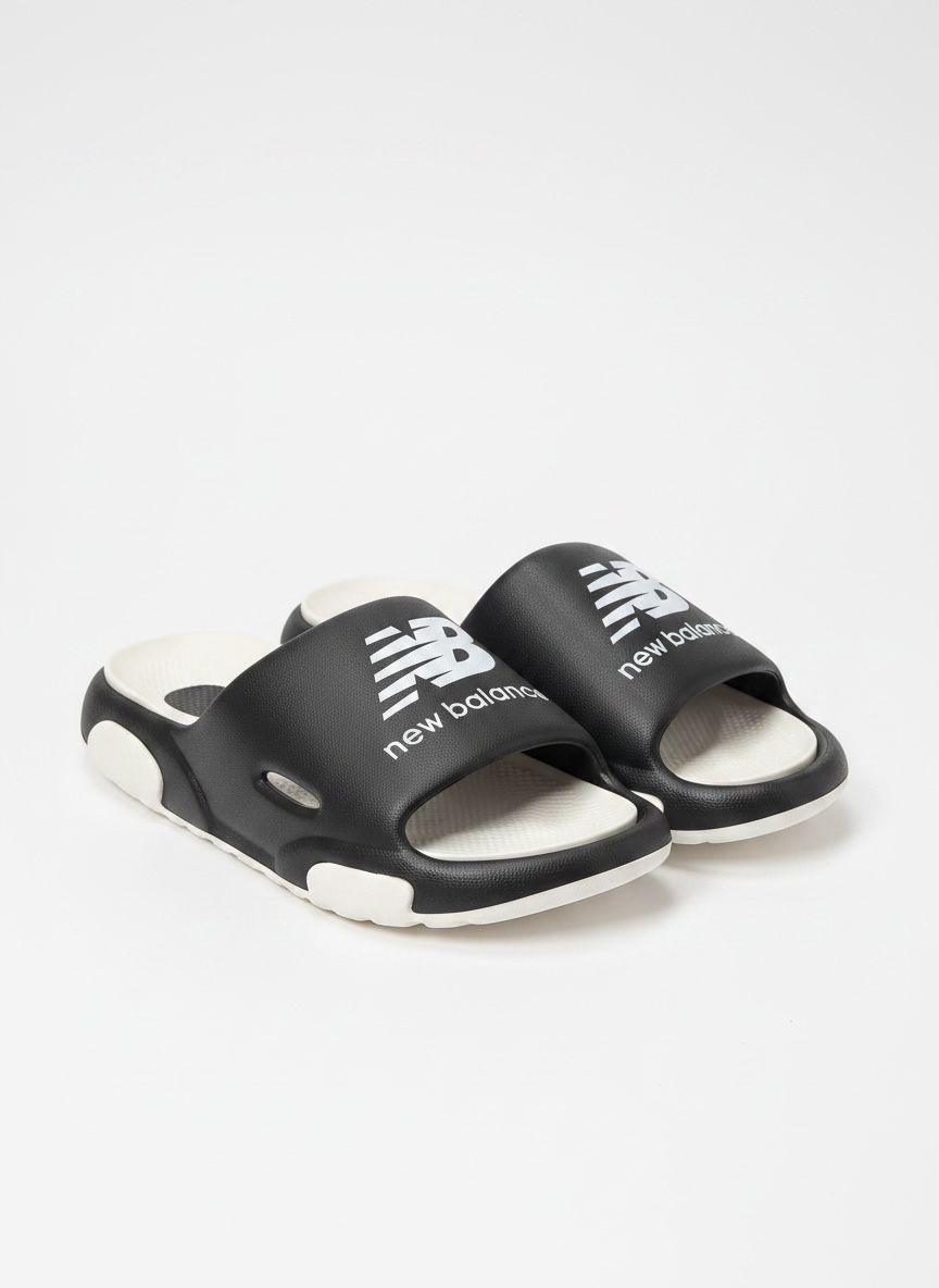 Papuci copii New B – Negru/Alb
